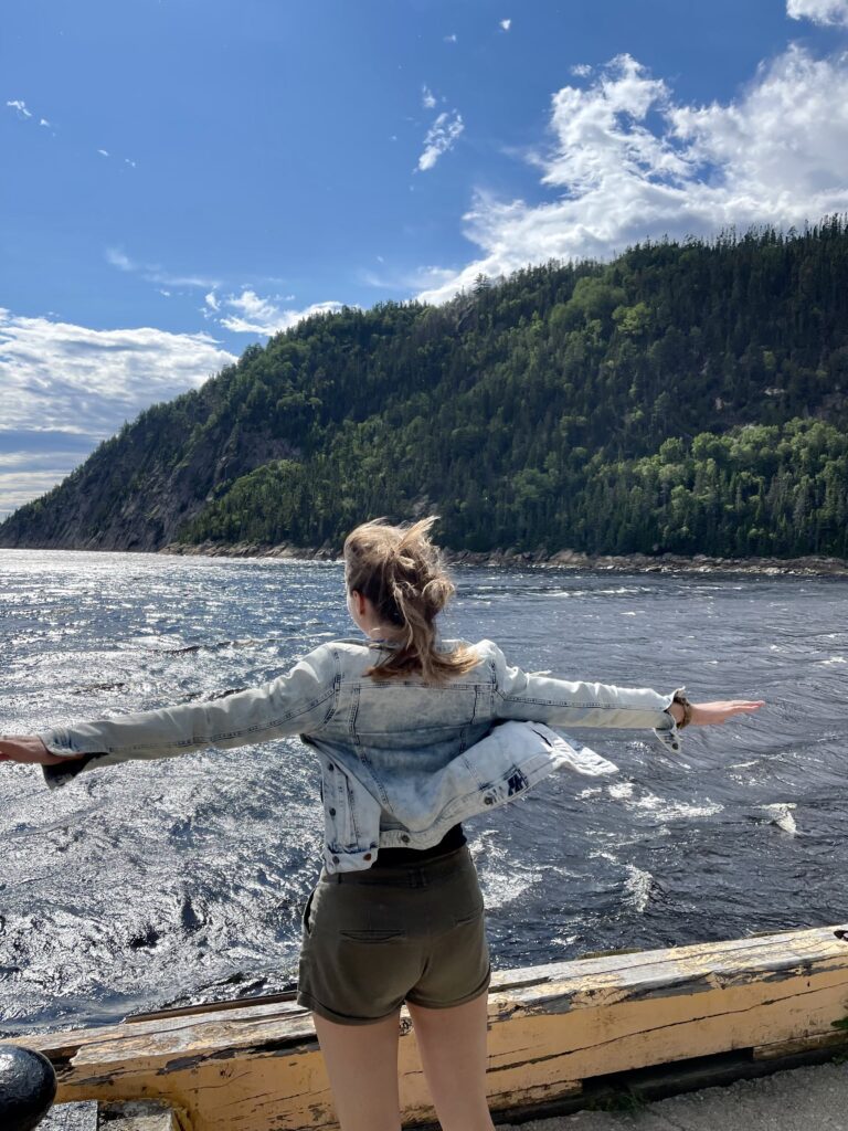 Astrid watches the Saguenay River | Ode2style.com