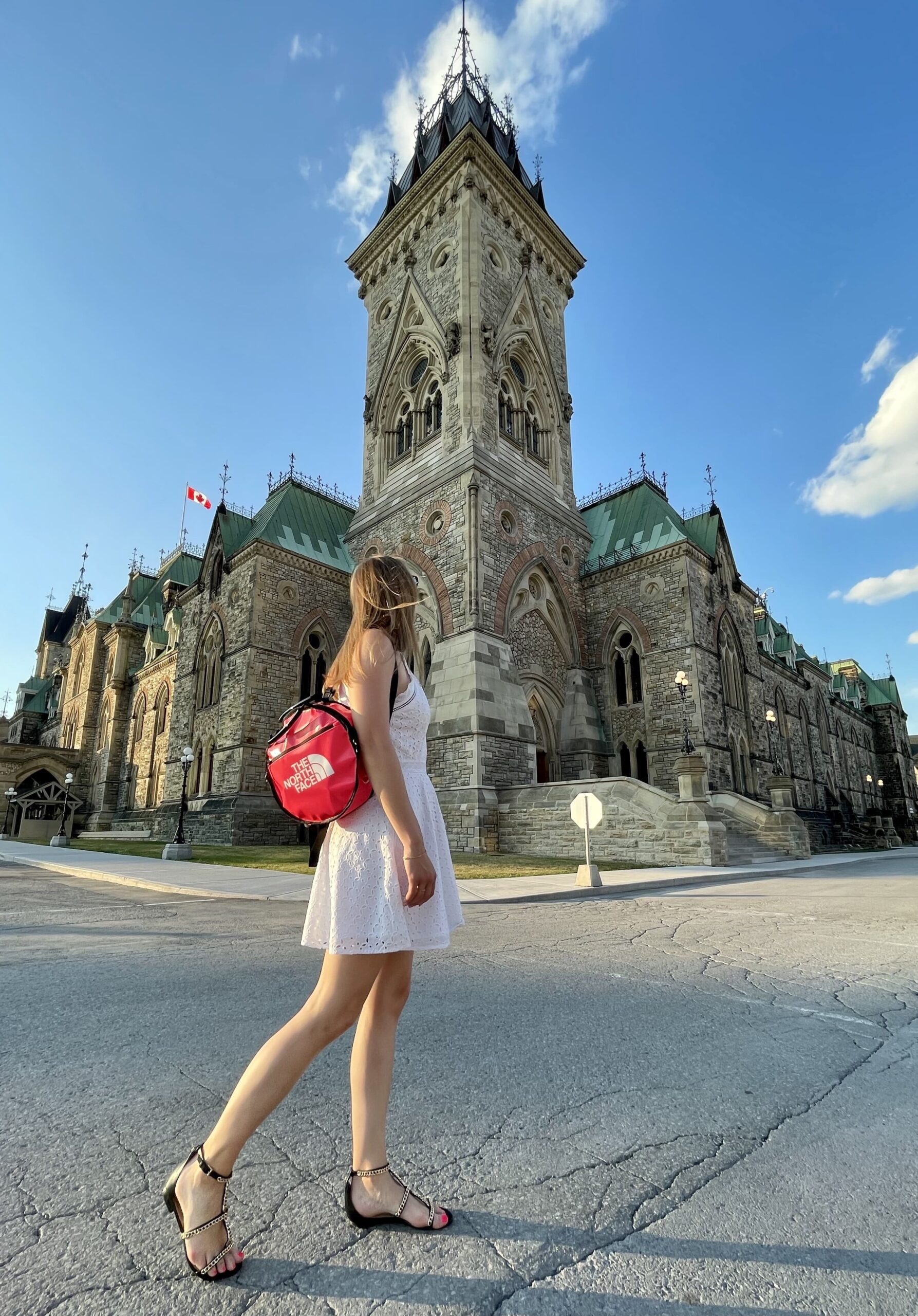 Astrid in front of Parliament Hill, Ontario Canada | Ode2style.com